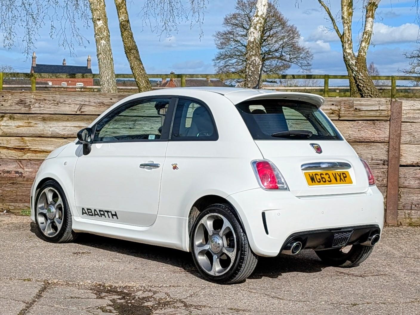 Abarth 500 1.4 T-Jet Hatchback 3dr Petrol Manual Euro 5 (135 bhp)