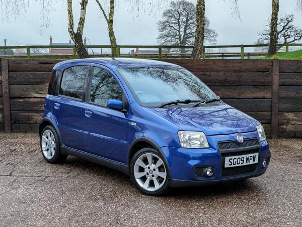 Fiat Panda 1.4 16v 100HP Hatchback 5dr Petrol Manual (154 g/km, 100 bhp)